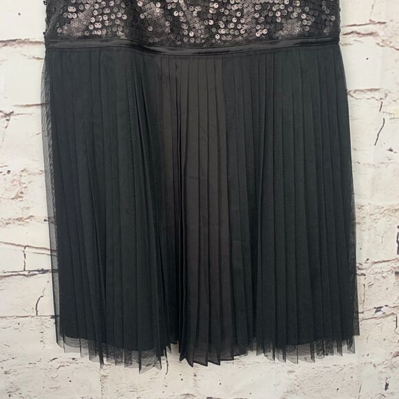 BCBGMaxAzria Hazelle Black Hoco Sequin Mesh Tulle Pleated Cocktail Dress LBD 10 - Picture 4 of 7
